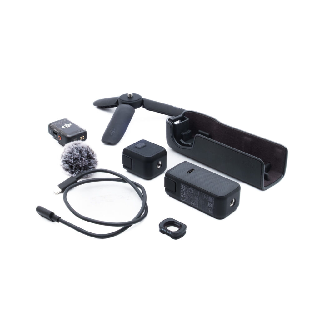 DJI Osmo Pocket 3 Creator Combo-1 DJI Osmo Pocket 3 Creator Combo - Käytetty