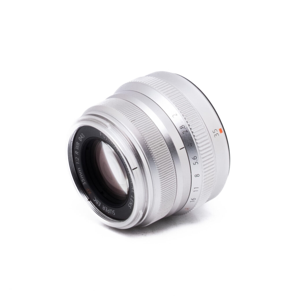 Fujifilm Fujinon XF 35mm f/2 R WR Hopea - Käytetty