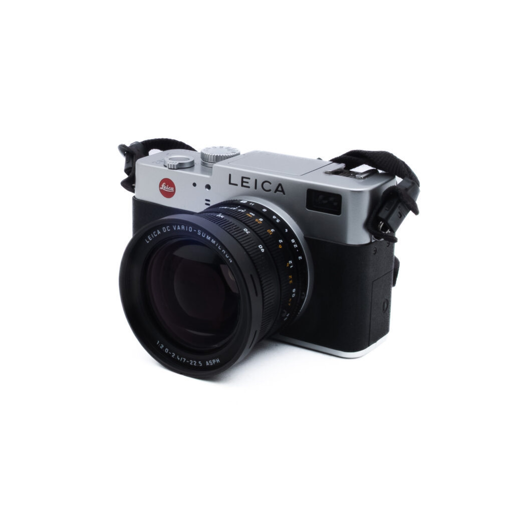 Leica Digilux 2-4 Leica Digilux 2 - Käytetty - M
