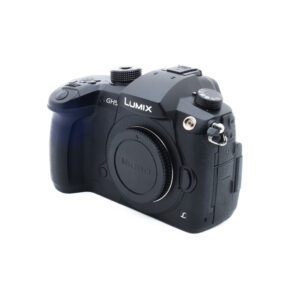 Lumix GH5 1066-5 Panasonic Lumix GH5 (SC 8500, Kunto K5, sis. ALV 25,5%) - Käytetty
