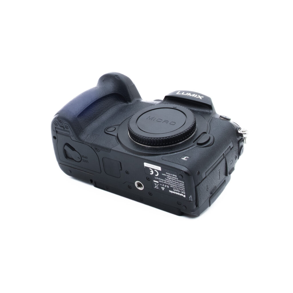 Lumix GH5 1266-1 Panasonic Lumix GH5 (SC 5000, sis. ALV 25,5%) - Käytetty