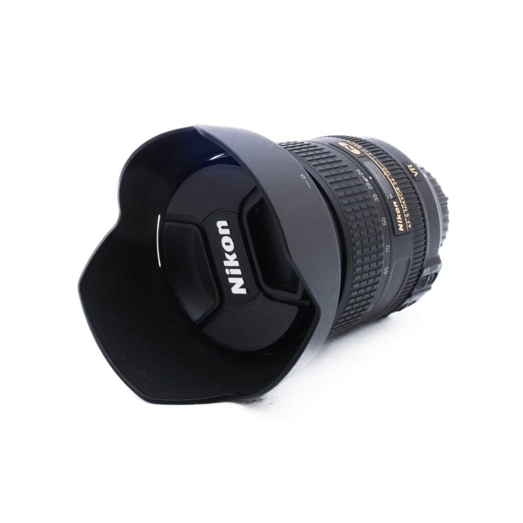 Nikon 24-120mm f4 G ED VR-3-2 Nikon AF-S Nikkor 24-120mm f/4 G ED VR (Kunto K5, sis. ALV 25,5%, takuu 6kk) - Käytetty