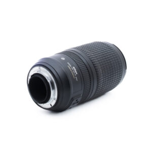 Nikon 70-300mm f45.56 G ED VR-1 Nikon AF-S Nikkor 70-300mm f/4.5-6.3G ED DX VR - Käytetty