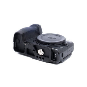 Nikon Z30-1 Nikon Z30 + Baseplate (Kunto K5, SC 1500) - Käytetty