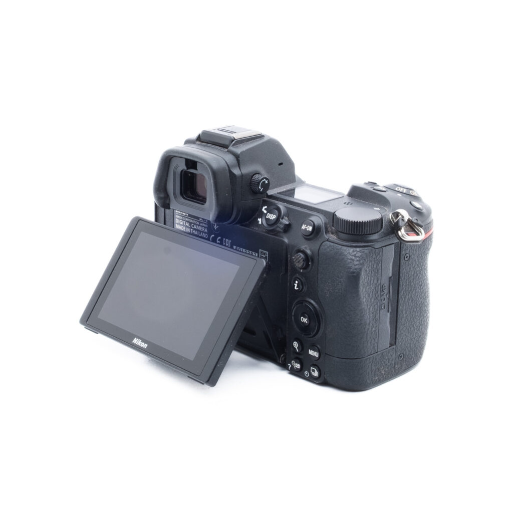 Nikon Z7 II 2387-3 Nikon Z7 II (SC 19000, takuu 6kk) - Käytetty