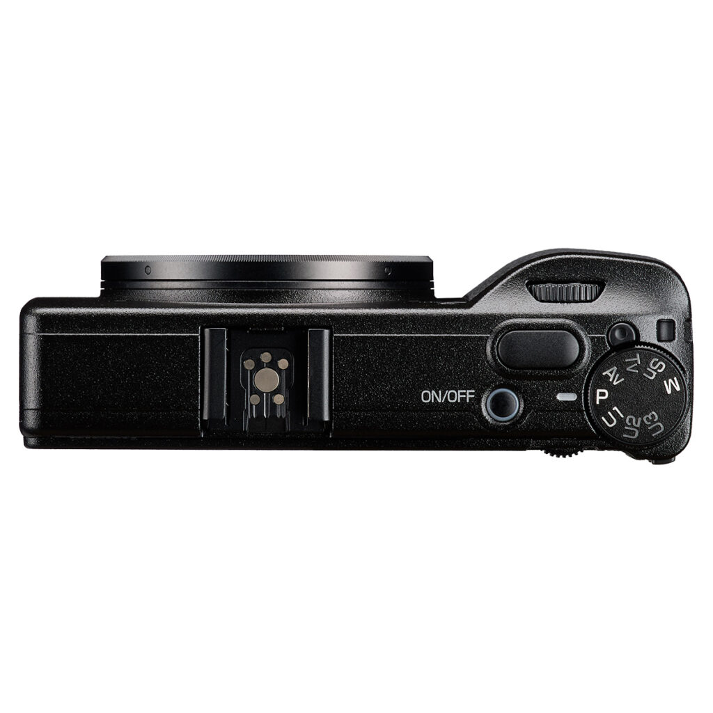 Ricoh GR IV2 Ricoh GR IV -kompaktikamera