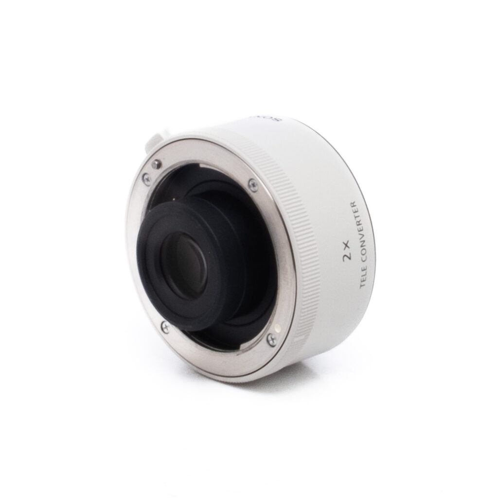 Sony 2x TC-2-2 Sony FE 2x Tele Converter (Kunto K5, takuu 6kk) - Käytetty