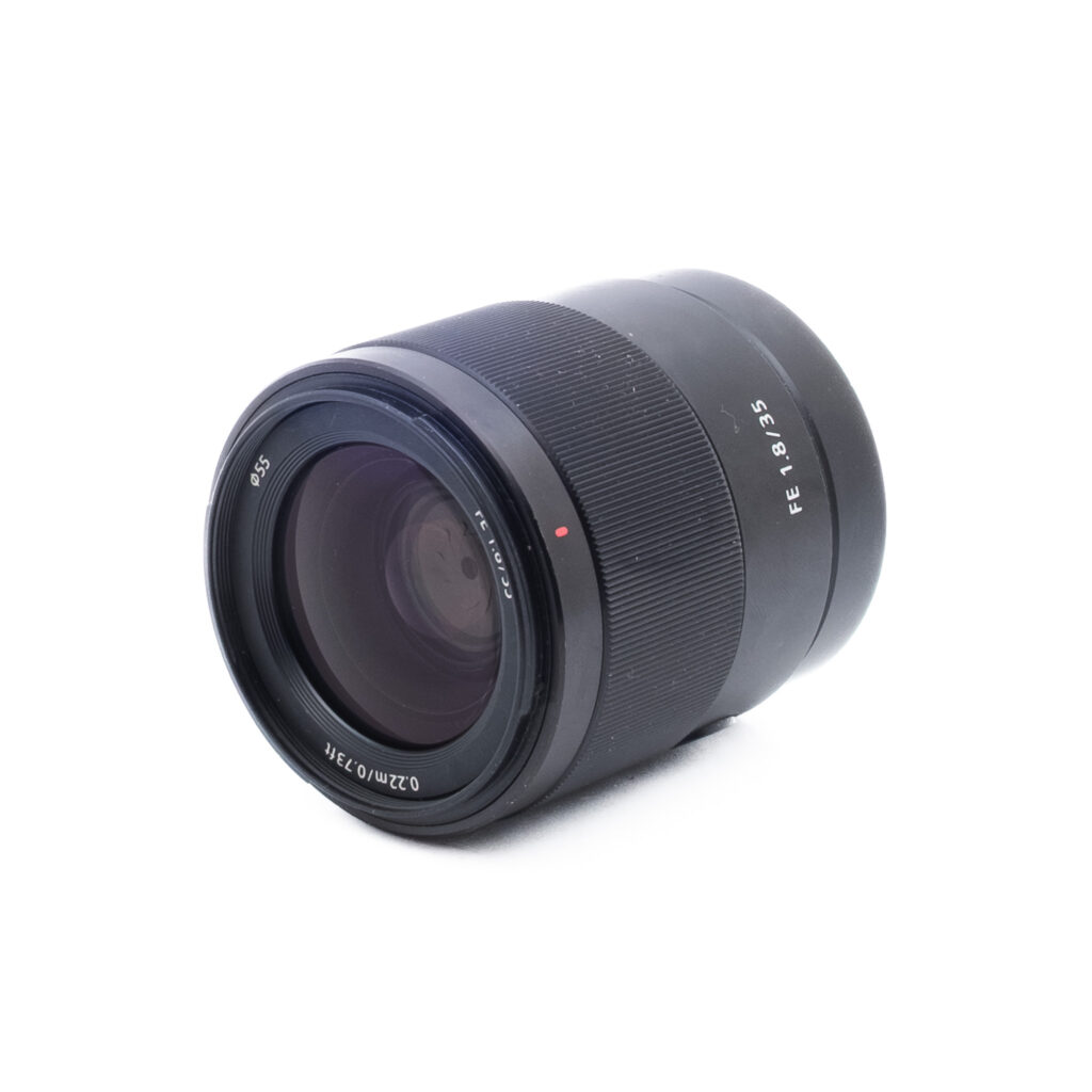 Sony 35mm f18 FE-2 Sony FE 35mm f/1.8 - Käytetty
