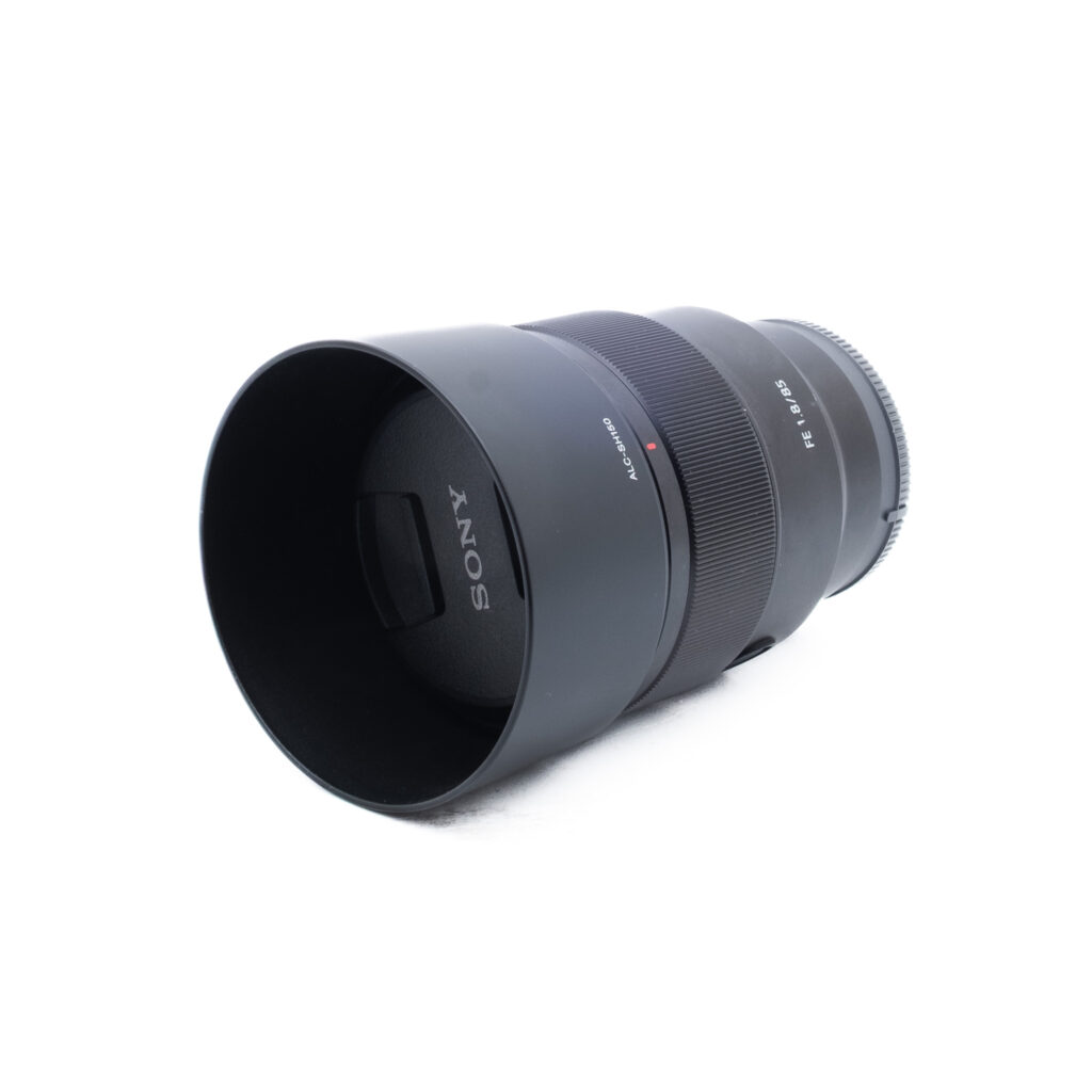 Sony 85mm f17 FE-3 Sony FE 85mm f/1.8 - Käytetty