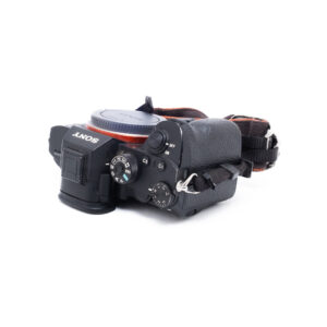 Sony A7R II 3744-2 Sony A7R III (SC 34000, sis. ALV 25,5%) – Käytetty