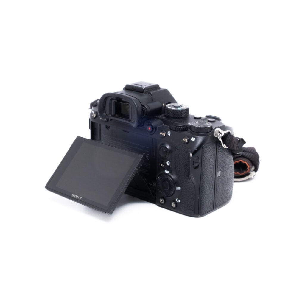Sony A7R II 3744-3 Sony A7R III (SC 34000, sis. ALV 25,5%) – Käytetty