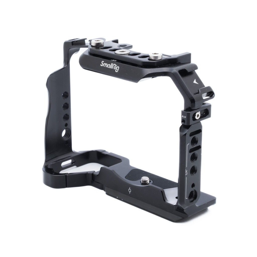 Sony Häkki toka-2 SmallRig 3667 Cage for Sony A7 IV / A7S III / A1 (sis. ALV 25,5%) - Käytetty