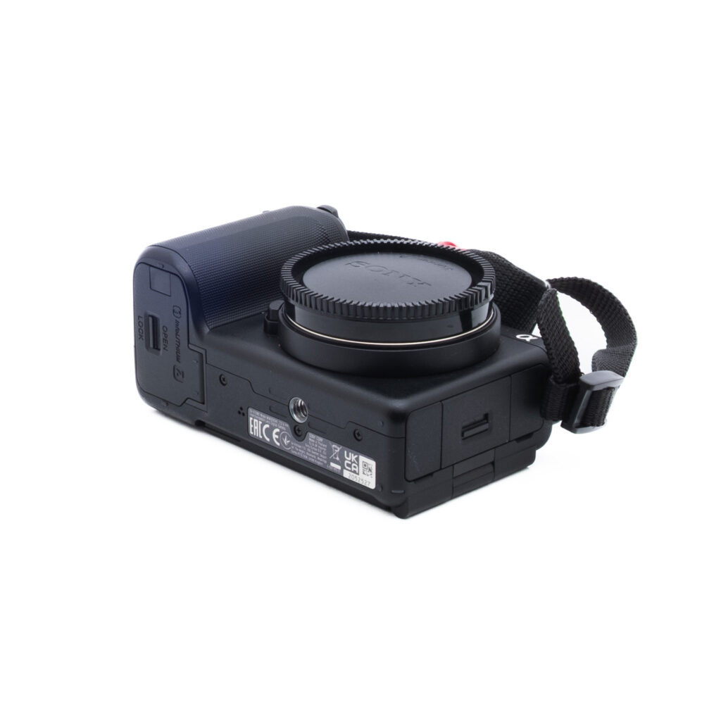 Sony ZV-E10 II 2527-1 Sony ZV-E10 II (Kunto K5, takuu 12kk) – Käytetty