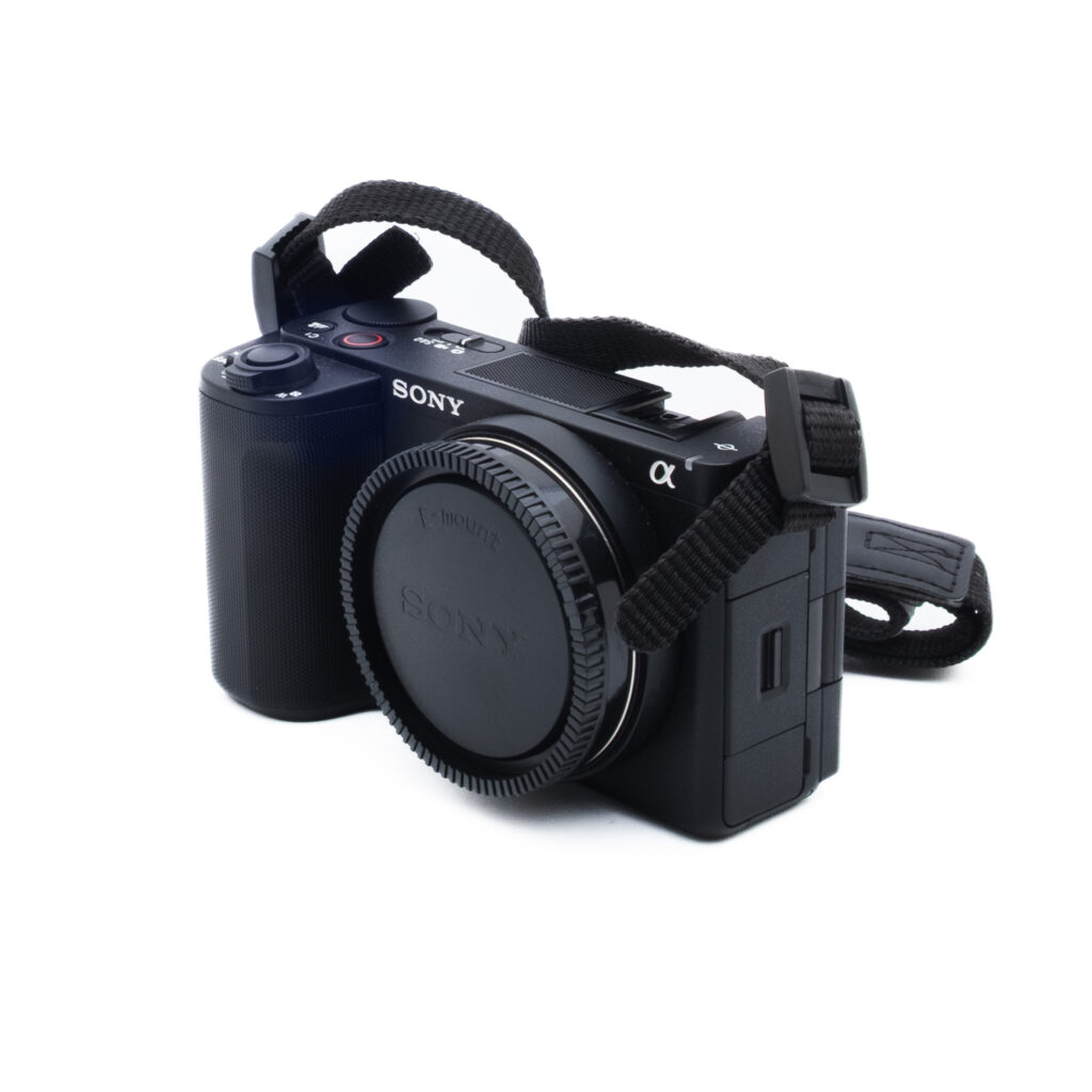 Sony ZV-E10 II 2527-5 Sony ZV-E10 II (Kunto K5, takuu 12kk) – Käytetty