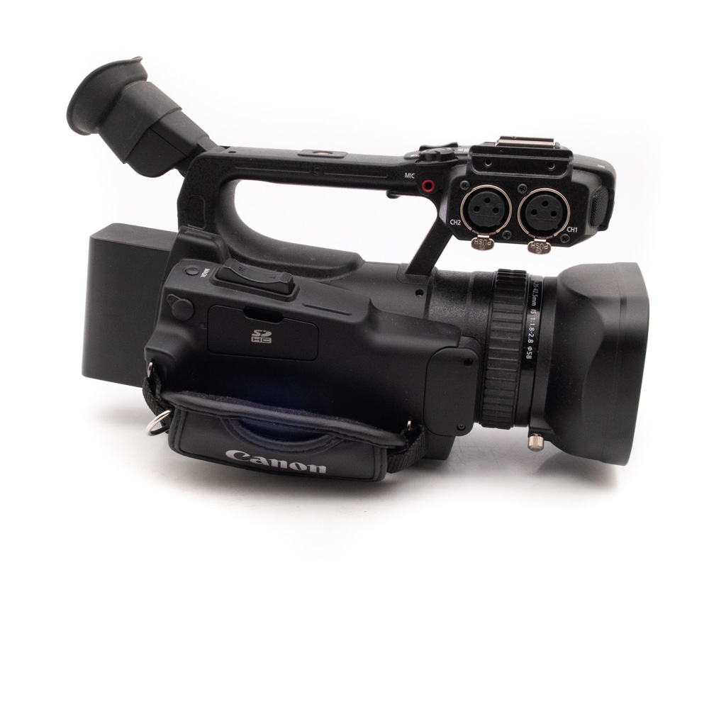 canon_xf100-2 Canon XF100 video camera - Used