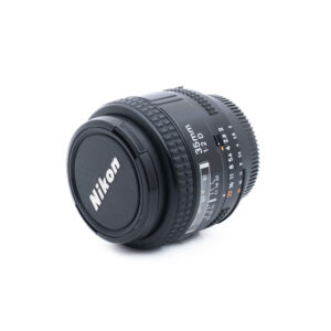Nikon 35mm f2 D-3 Nikon AF Nikkor 35mm f/2 D (Kunto K5, sis. ALV 25,5%) - Käytetty