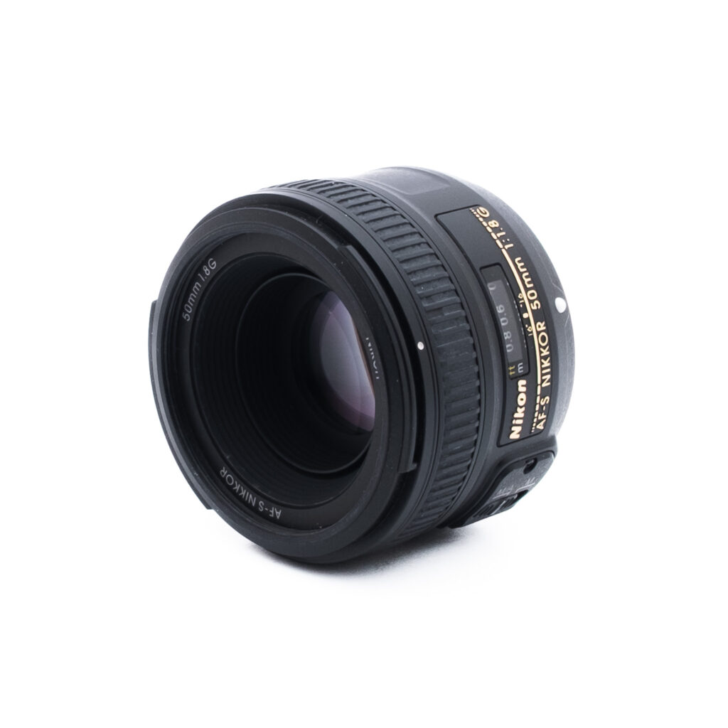 Nikon 50mm f18 G-2-4 Nikon AF-S Nikkor 50mm f/1.8 G (sis. ALV 25,5%) - Käytetty