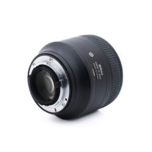 Nikon 85mm f18 G-1-3 Nikon AF-S Nikkor 85mm f/1.8 G (sis. ALV 25,5%) - Käytetty