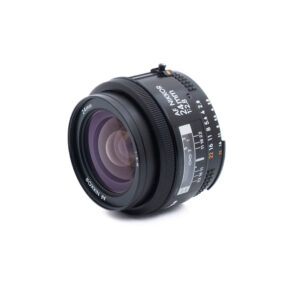 Nikon AF Nikkor 24mm f/2.8 (Kunto K5) - Käytetty