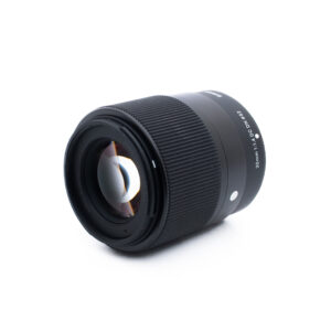 Sigma 30mm f14 DC DN Fuji-2 Sigma 30mm f/1.4 DC DN C Fuji X (Kunto K5, takuu 6kk) - Käytetty