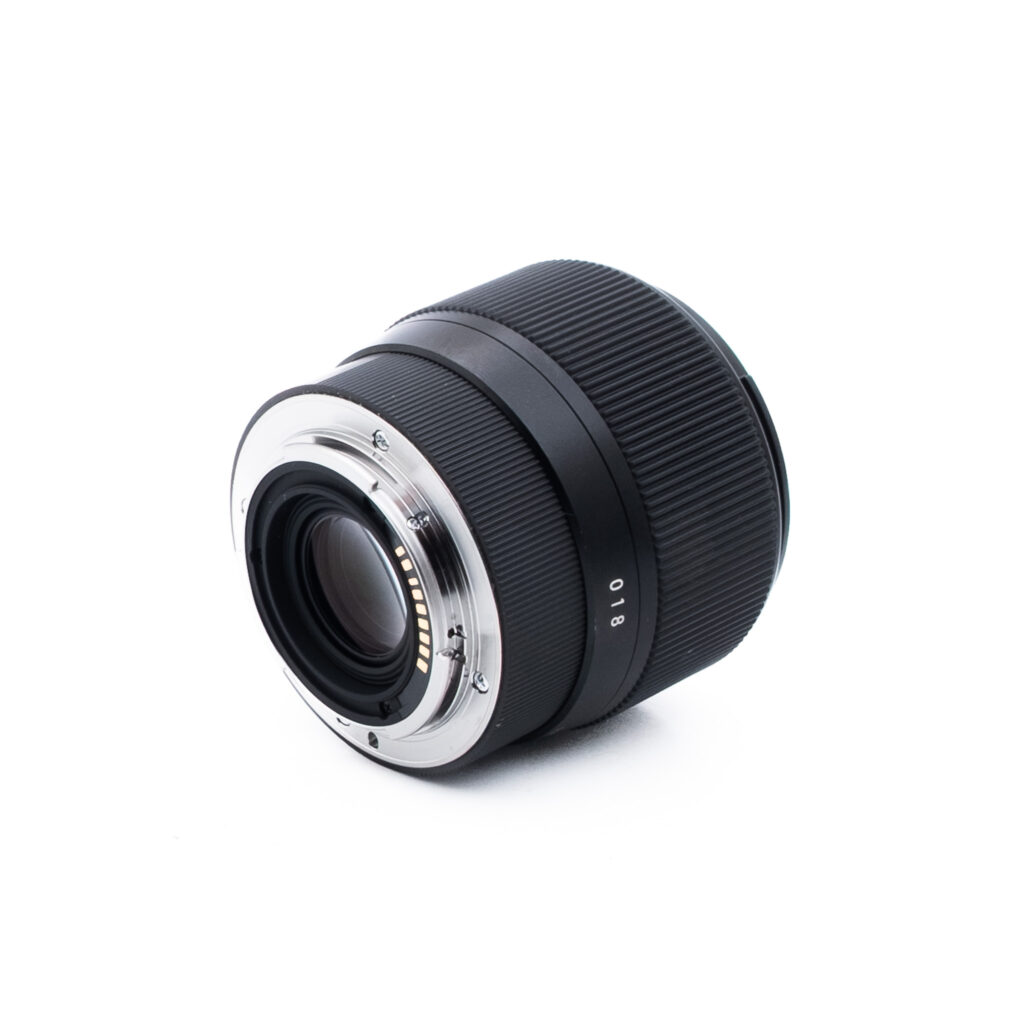 Sigma 56mm f14 DC DN-1 Sigma 56mm f/1.4 DC DN C Canon EF-M - Käytetty