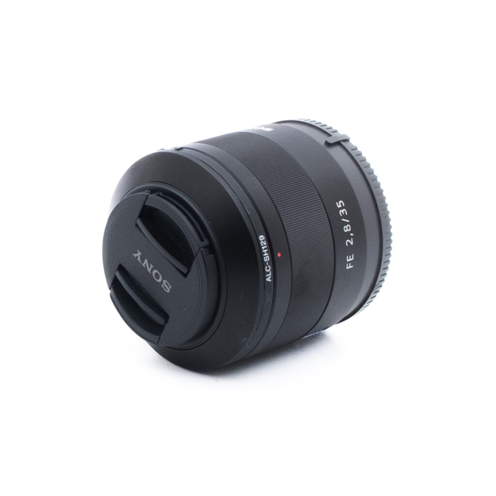 Sony 35mm f28 ZA-6 Sony FE 35mm f/2.8 Sonnar T* ZA - Käytetty