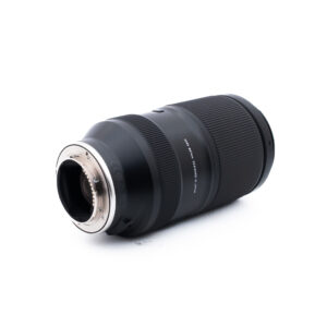 Tamron 70-180mm f/2.8 Di III VC VXD G2 Sony FE (Kunto K5, takuu 12kk) - Käytetty