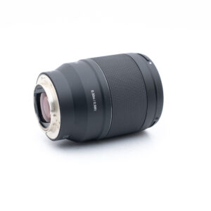 samyang_af_35mm_p_f14-3 Samyang AF 35mm f/1.4 P (sis. ALV 25,5%, takuu 12kk) – Käytetty