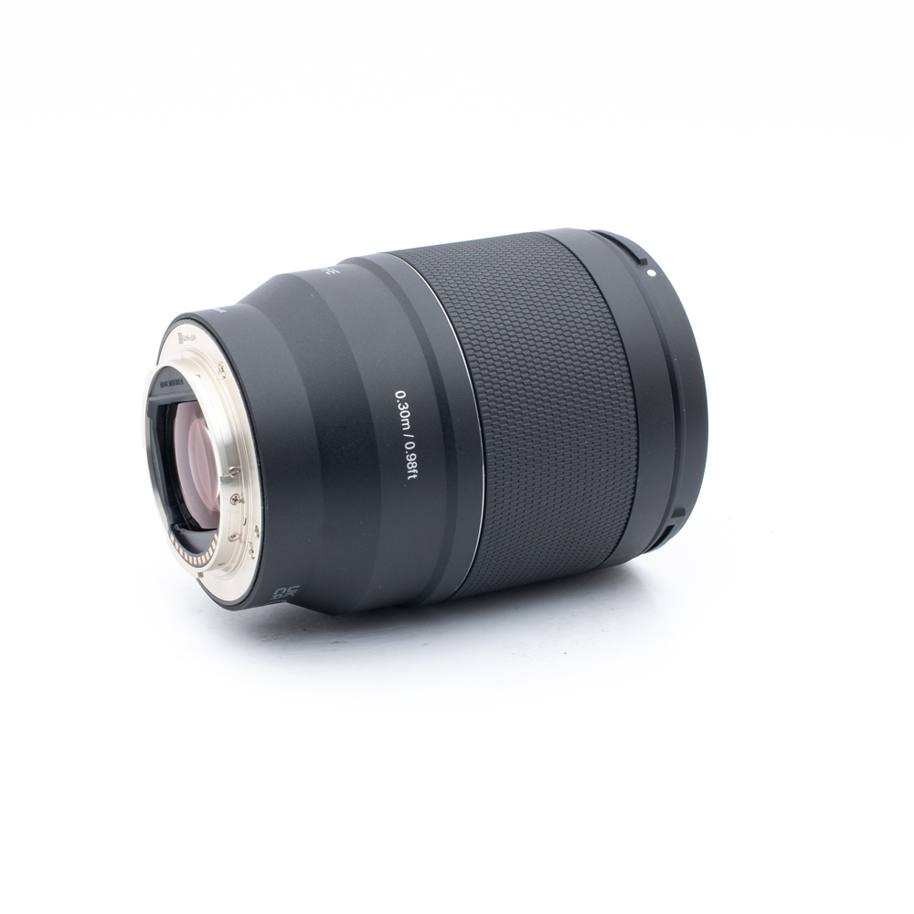 samyang_af_35mm_p_f14-3 Samyang AF 35mm f/1.4 P (sis. ALV 25,5%, takuu 12kk) – Käytetty