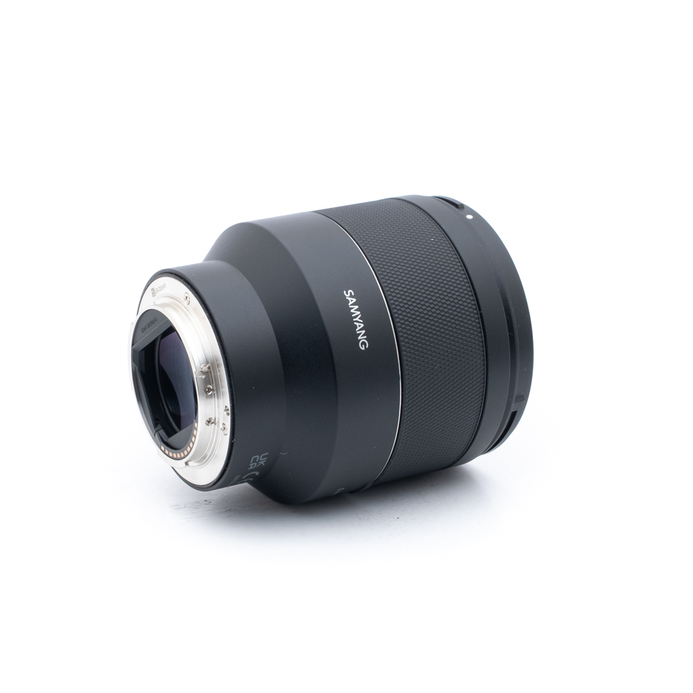 Samyang AF 50mm f/1.4 II Sony (sis. ALV 25,5%, takuu 12kk) – Käytetty
