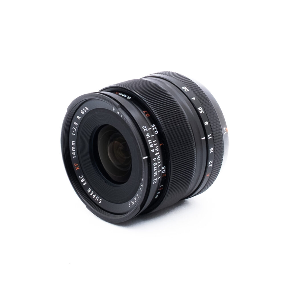 Fuji 14mm f28 R-2-2 Fujifilm Fujinon XF 14mm f/2.8 R - Käytetty