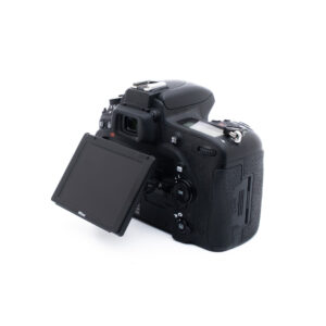 Nikon D750 0414-3 Nikon D750 (SC 73500, sis. ALV 25,5%) - Käytetty