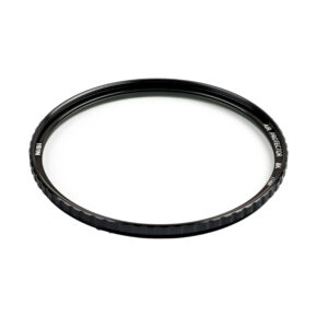 Nisi105 Nisi Filter AIR Protector 105mm -suojasuodin, pyöreä linssisuodin, jossa on ohut musta kehys, jossa on merkintä NiSi ja HUC PROTECTOR, näkyy valkoisella pohjalla.