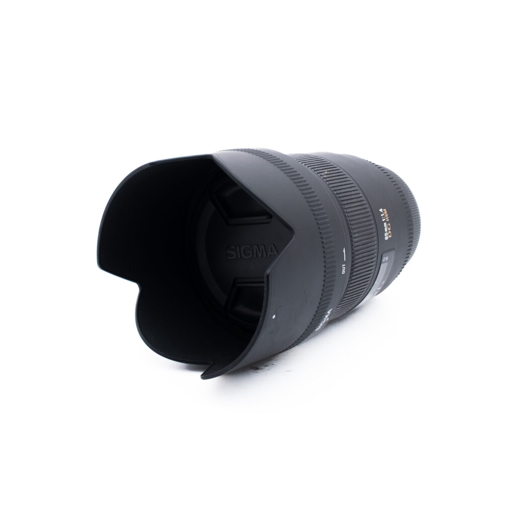 Sigma 85mm f14 DG HSM Canon-3-2 Sigma 85mm f/1.4 EX DG HSM Canon EF (sis. ALV 25,5%) - Käytetty