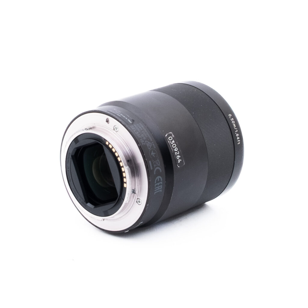 Sony 55mm f18 ZA-1-5 Sony FE Sonnar T* 55mm f/1.8 ZA (sis. ALV 25,5%) - Käytetty