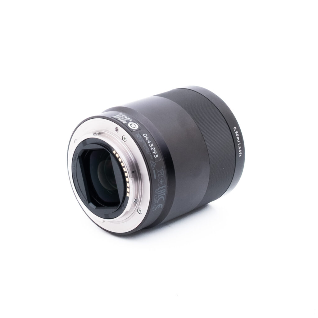 Sony 55mm f18 ZA-1-6 Sony FE Sonnar T* 55mm f/1.8 ZA (Kunto K5) - Käytetty