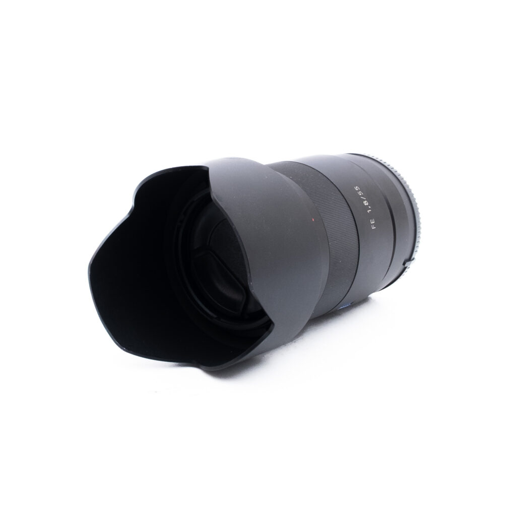Sony 55mm f18 ZA-3-5 Sony FE Sonnar T* 55mm f/1.8 ZA (sis. ALV 25,5%) - Käytetty