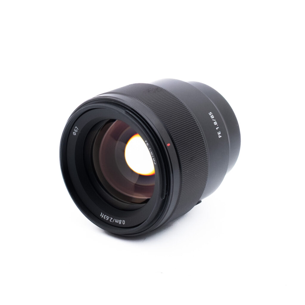 Sony 85mm f18 FE-2-2 Sony FE 85mm f/1.8 (Kunto K5, takuu 6kk) - Käytetty