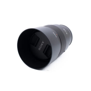 Sony 85mm f18 FE-3-2 Sony FE 85mm f/1.8 (Kunto K5, takuu 6kk) - Käytetty