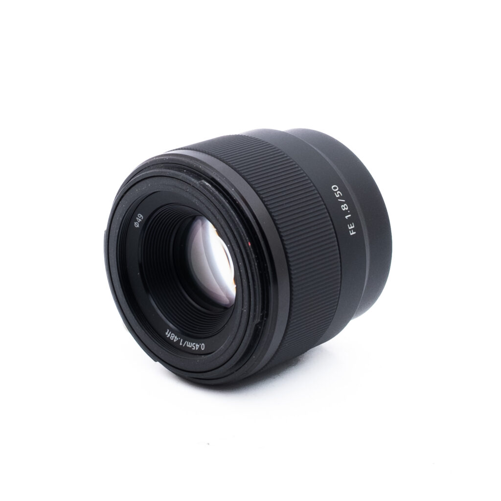Sony FE 50mm f18-2 Sony FE 50mm f/1.8 (Kunto K5, sis. ALV 25,5%) - Käytetty