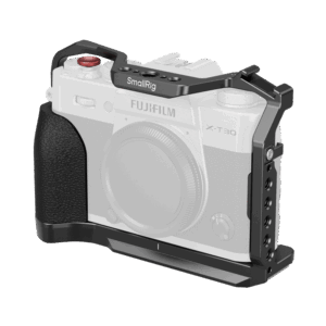 800q-5662-1 SmallRig 5662 Cage for Fujifilm X-T30/II/III -kehikko mustaa metallia asennetaan Fujifilm X-T30 -kameraan, joka tarjoaa ylimääräisiä kiinnityspisteitä ja suojaa, mutta pitää hallintalaitteet saatavilla. Kamera on esitetty osittain läpinäkyvänä häkin korostamiseksi.