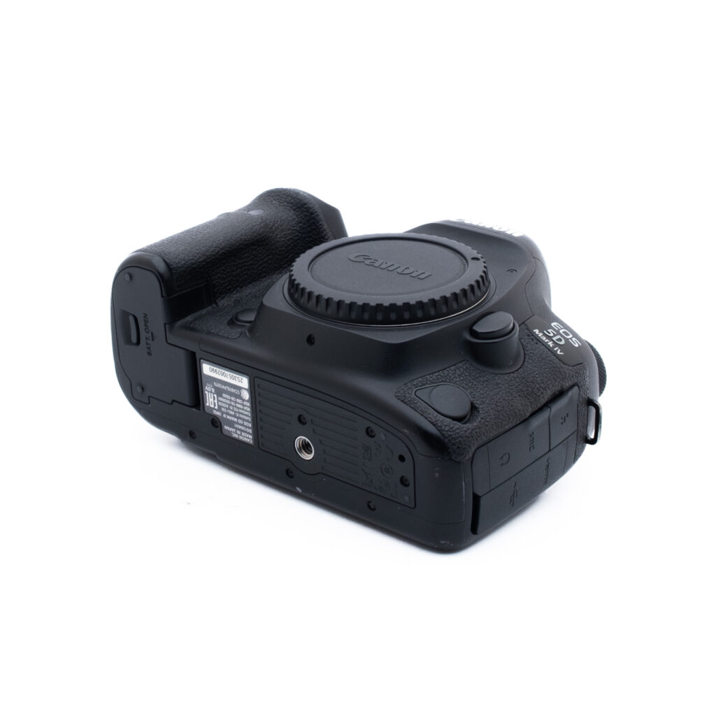 Canon 5D Mark IV 2990-1 Canon EOS 5D Mark IV (SC 0, Takuu 6kk) - Käytetty