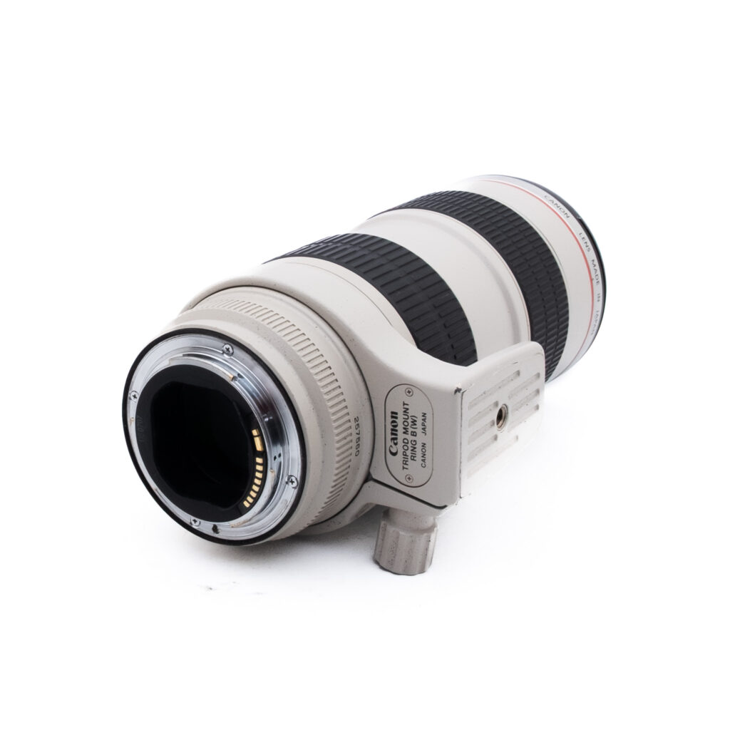 Canon EF 70-200mm f/2.8 L IS USM (sis. ALV 25,5%, Takuu 6kk) - Käytetty