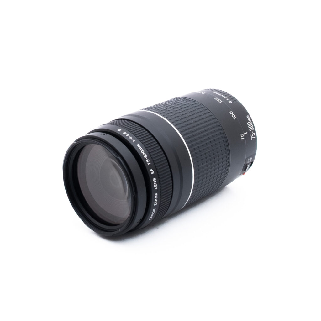 Canon 75-300mm f4-56 III-2 Canon EF 75-300mm f/4-5.6 III (Kunto K5) - Käytetty