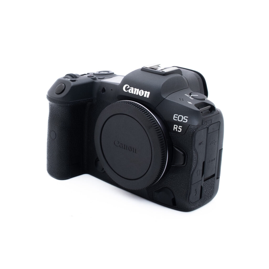 Canon R5 0601-5 Canon EOS R5 (SC 32000, Kunto K5, Takuu 6kk) - Käytetty