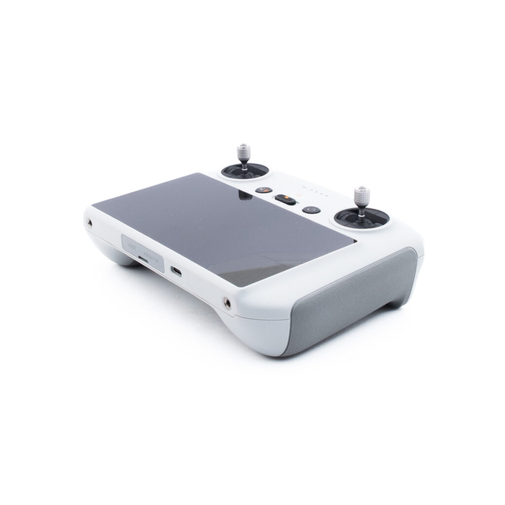 DJI Mavic 3 Classic-2 DJI Mavic 3 Classic Fly More Combo - Käytetty