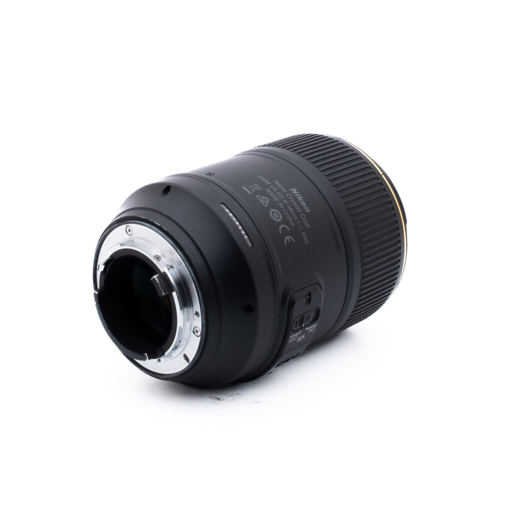 Nikon 105mm f28G VR-1 Nikon AF-S Micro-Nikkor 105mm f/2.8G VR ED (Kunto K5) - Käytetty
