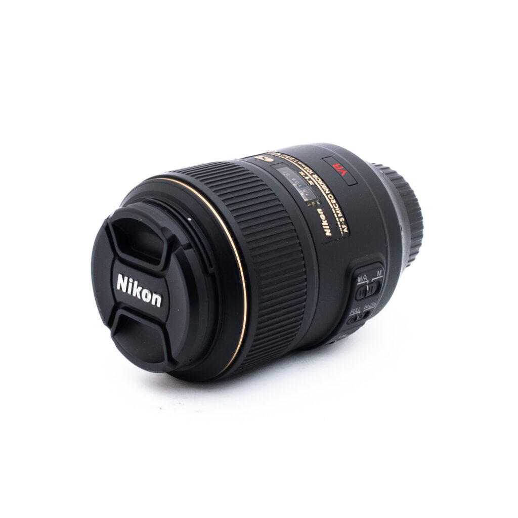 Nikon 105mm f28G VR-3 Nikon AF-S Micro-Nikkor 105mm f/2.8G VR ED (Kunto K5) - Käytetty