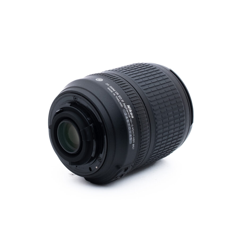 Nikon 18-105mm f35-56G ED DX VR-1 Nikon AF-S DX Nikkor 18-105mm f/3.5 - 5.6 ED VR (Kunto K5) - Käytetty