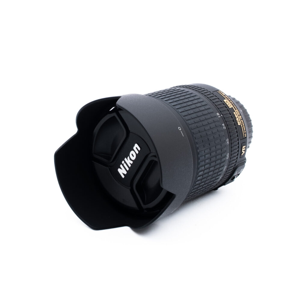 Nikon 18-105mm f35-56G ED DX VR-3 Nikon AF-S DX Nikkor 18-105mm f/3.5 - 5.6 ED VR (Kunto K5) - Käytetty